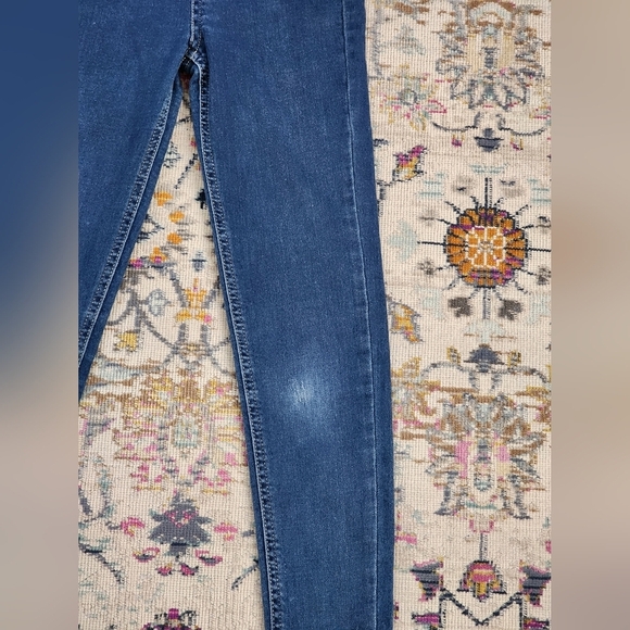 Guess Girls Skinny Leggings Denim Jeans Spandex Waist, sz 12 - Picture 3 of 10